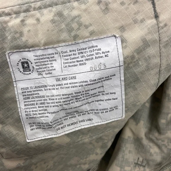 Army Military Digital Camouflage Large Combat Coat - Picture 9 of 13